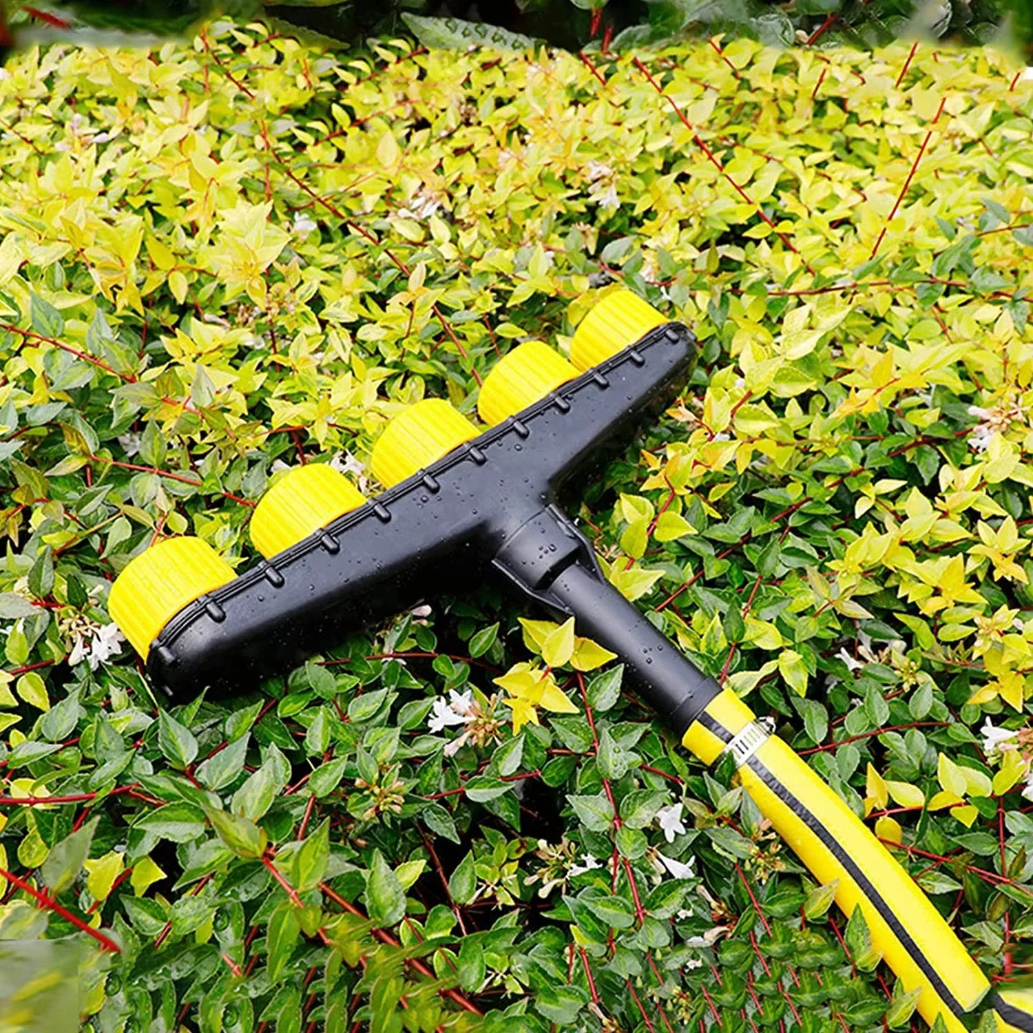 AquaFlow Adjustable Water Sprayer - Image 2
